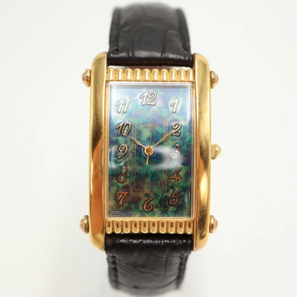 Fossil vintage gold